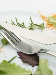 manger-lentement-permet-consommer-moins-calories-311213367